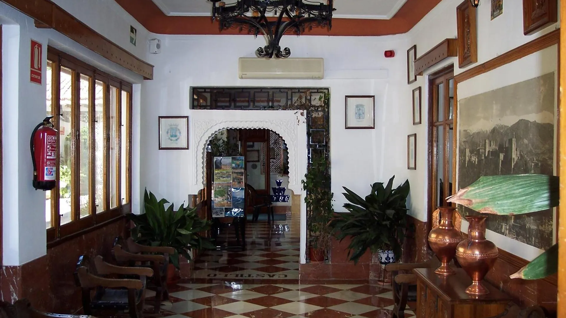 Castillo Lanjarón